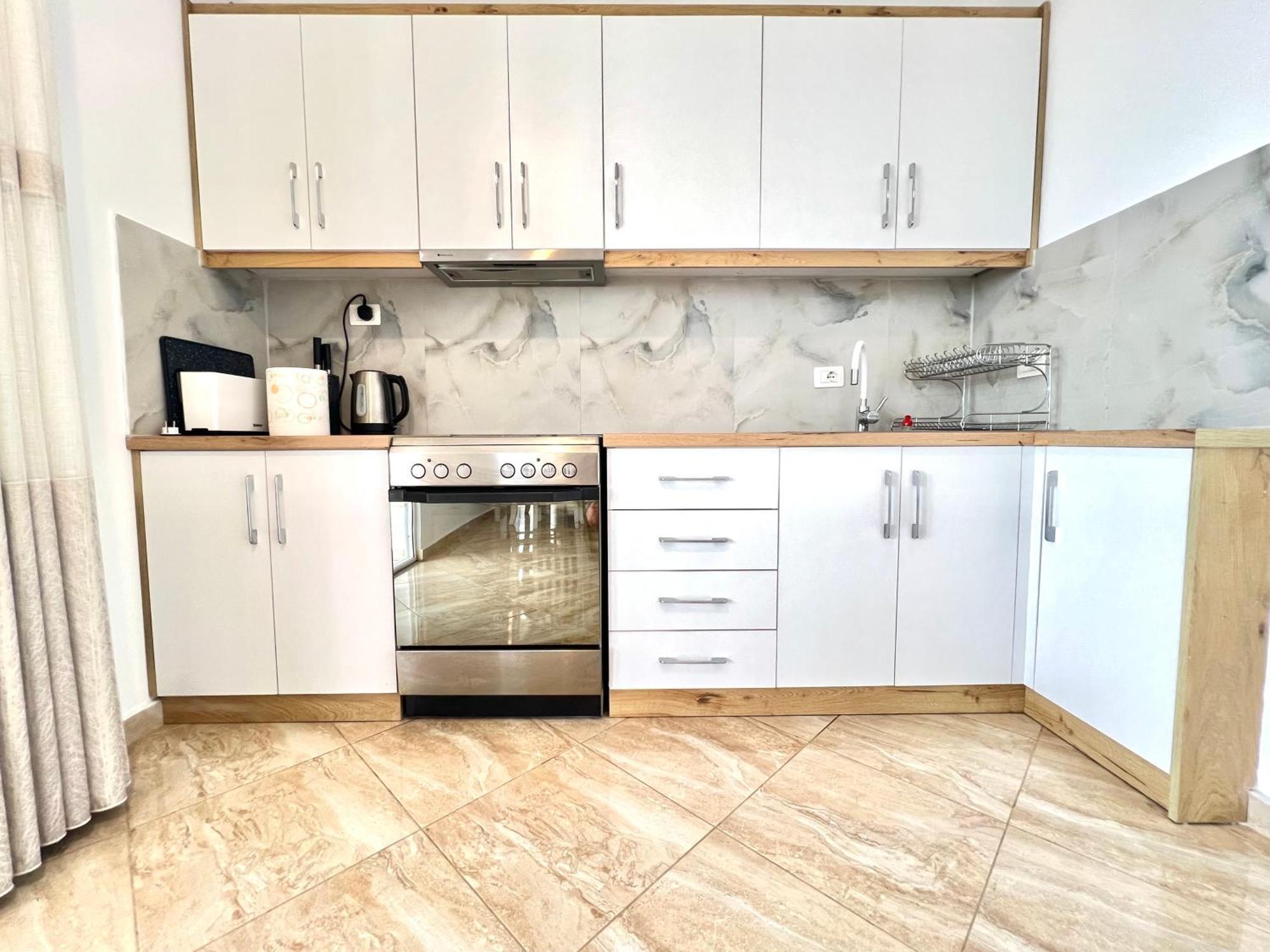 Amar'S Apartments Sarandë Eksteriør bilde
