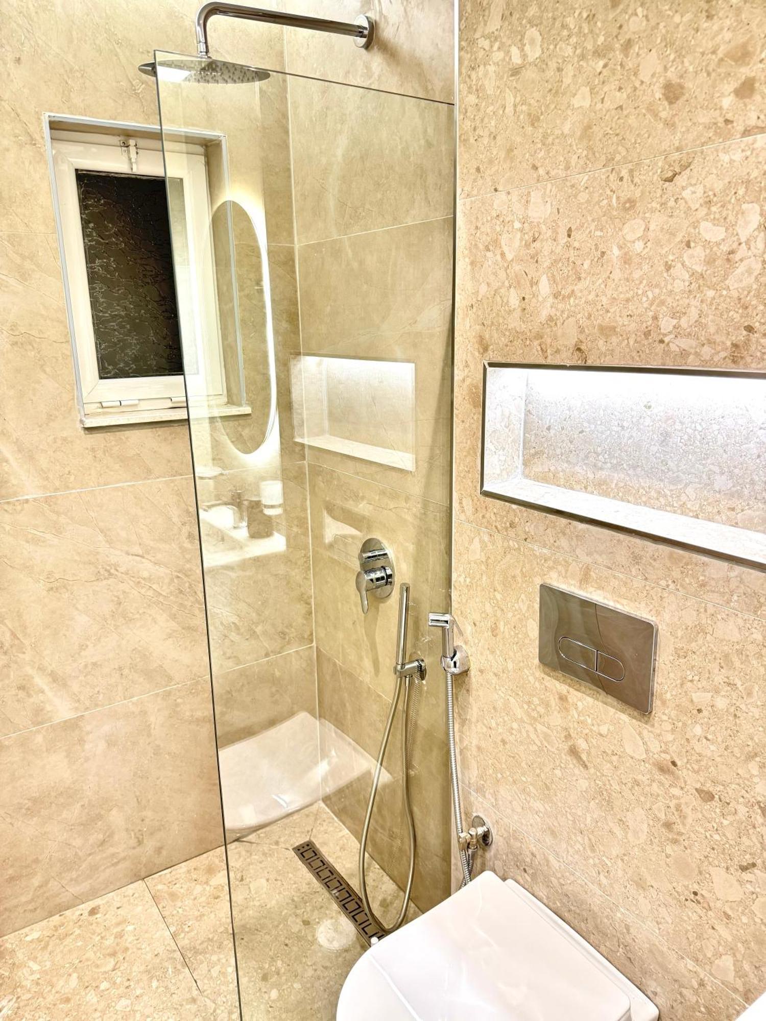 Amar'S Apartments Sarandë Eksteriør bilde